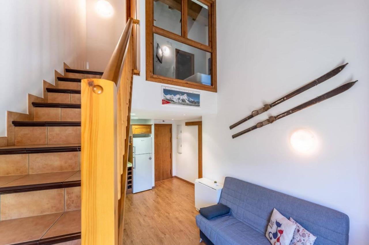 Apartamentsaloriaburg Farrera Dış mekan fotoğraf