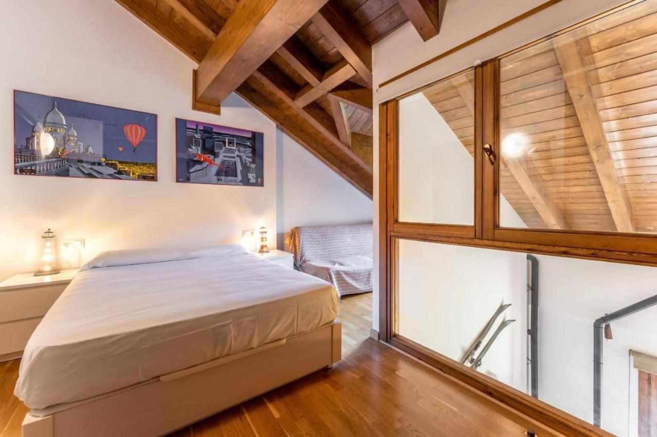 Apartamentsaloriaburg Farrera Dış mekan fotoğraf